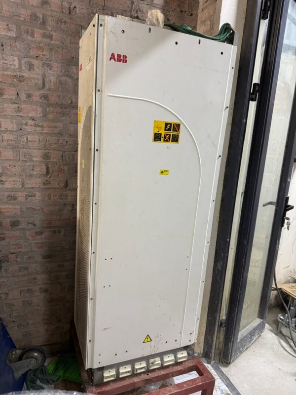 Điều kiện môi trường nơi biến tần ABB hoạt động cũng là yếu tố rất quan trọng khi lựa chọn.